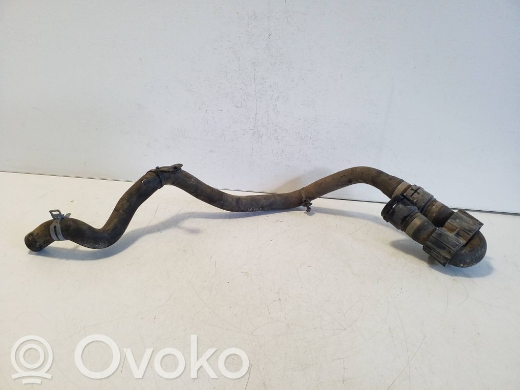 Polestar 2 Engine coolant pipe/hose 