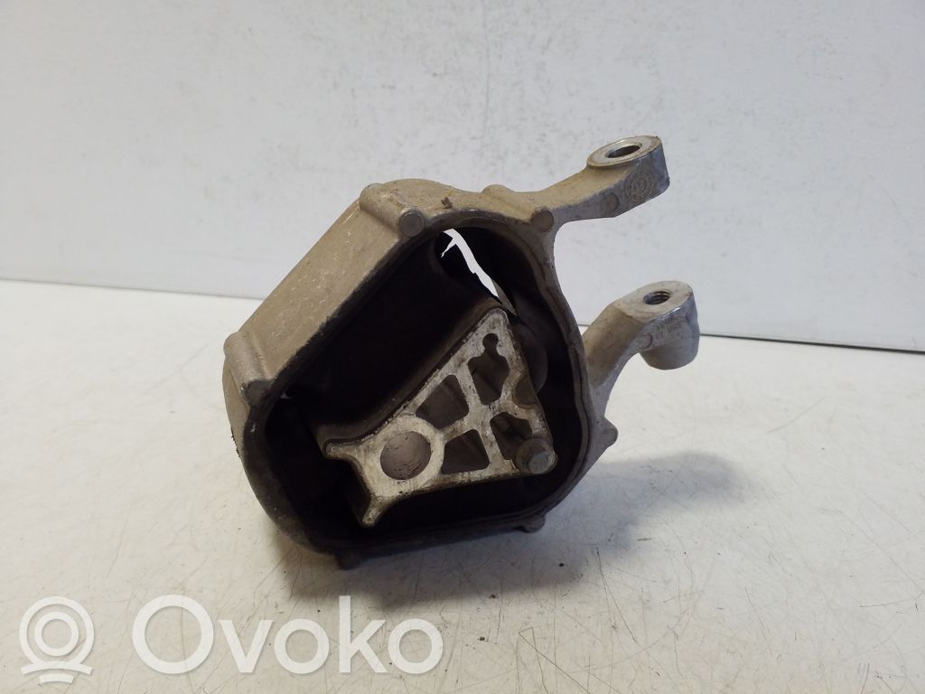 Polestar 2 Engine mount bracket 