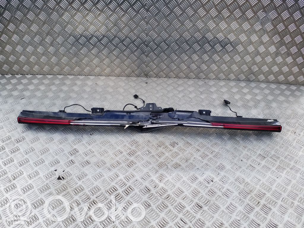 Polestar 2 Takaluukun takavalot 