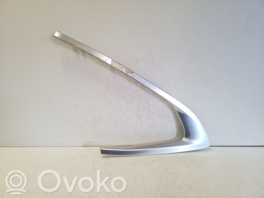 Listwa szyby tylnej   7483003