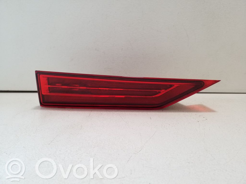 Volvo XC60 Lampy tylnej klapy bagażnika 