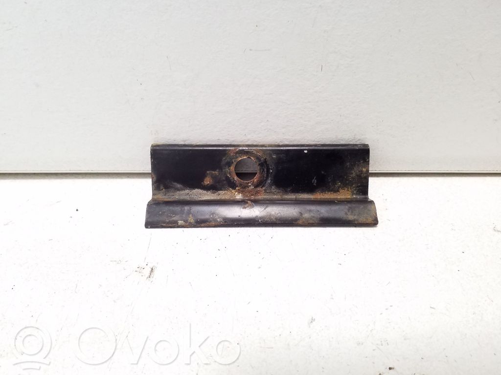 Mocowanie akumulatora   EB3T10718BA