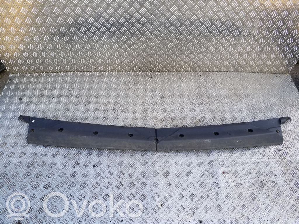 Iveco Daily 6th gen Rivestimento del tergicristallo
