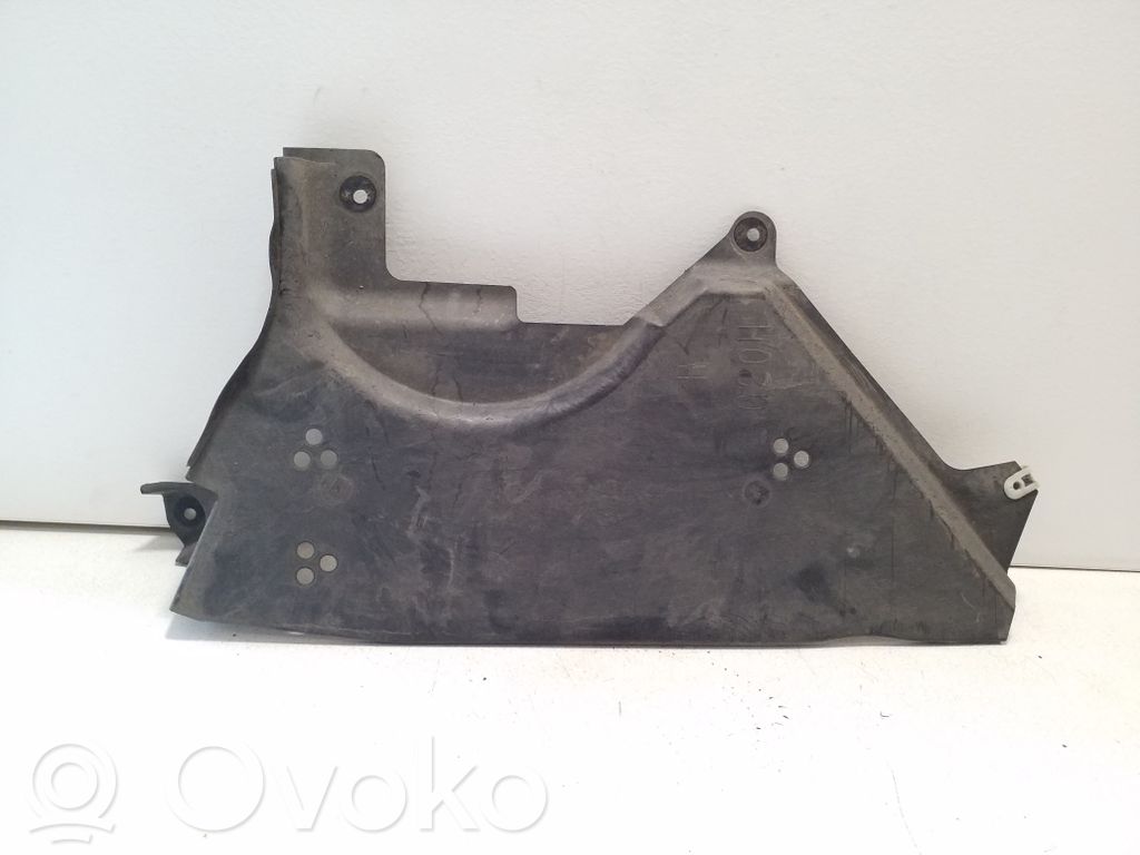 BMW 3 G20 G21 Osłona środkowa podwozia 