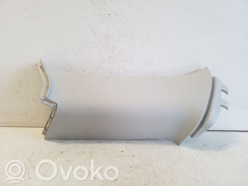 Skoda Octavia Mk3 (5E) Rivestimento montante (C)