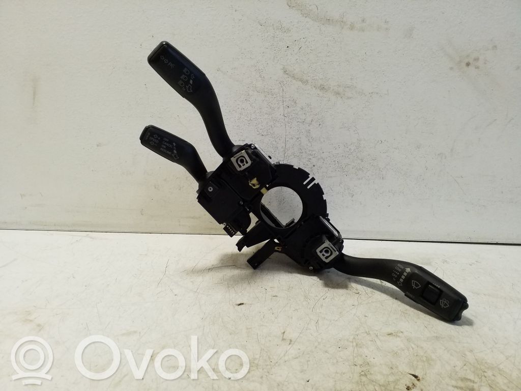 Audi TT TTS Mk2 Leva/interruttore dell’indicatore di direzione e tergicristallo 