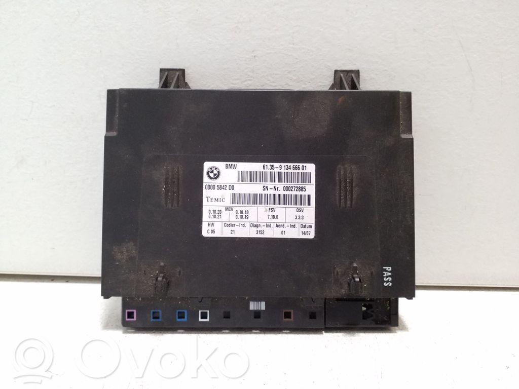 BMW X5 E70 Istuimen säädön moduuli 