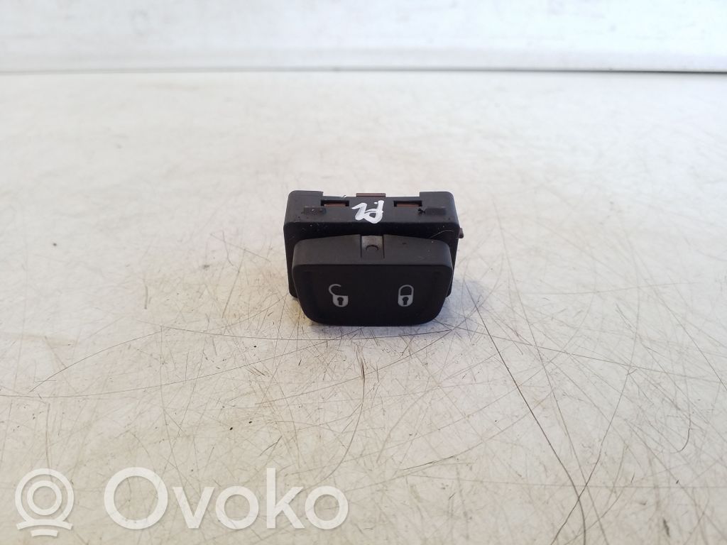 Jeep Renegade Central locking switch button 