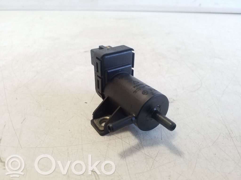 Válvula de vacío   8200762162