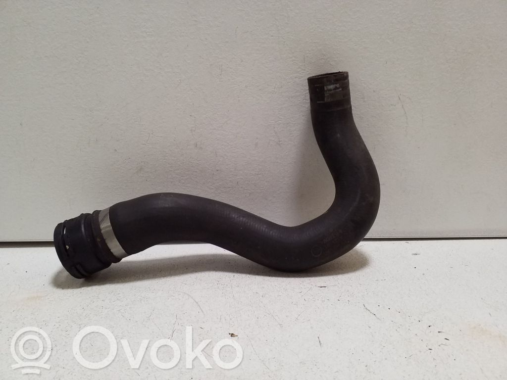 Audi A6 S6 C6 4F Engine coolant pipe/hose 