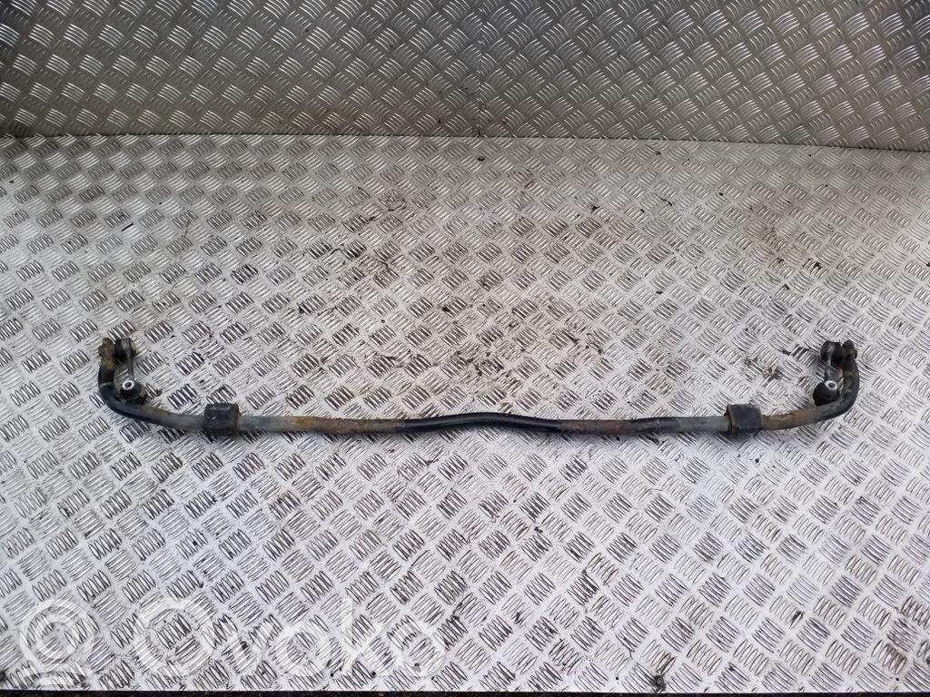 Barra estabilizadora delantera