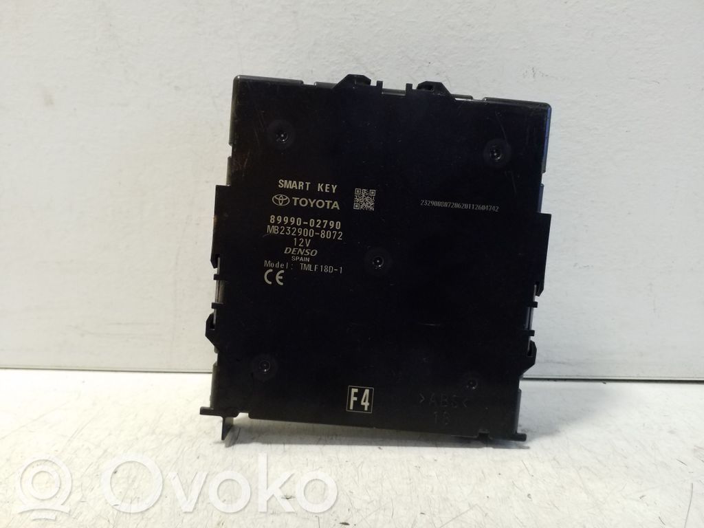 Toyota Corolla E210 E21 Autres unités de commande / modules 