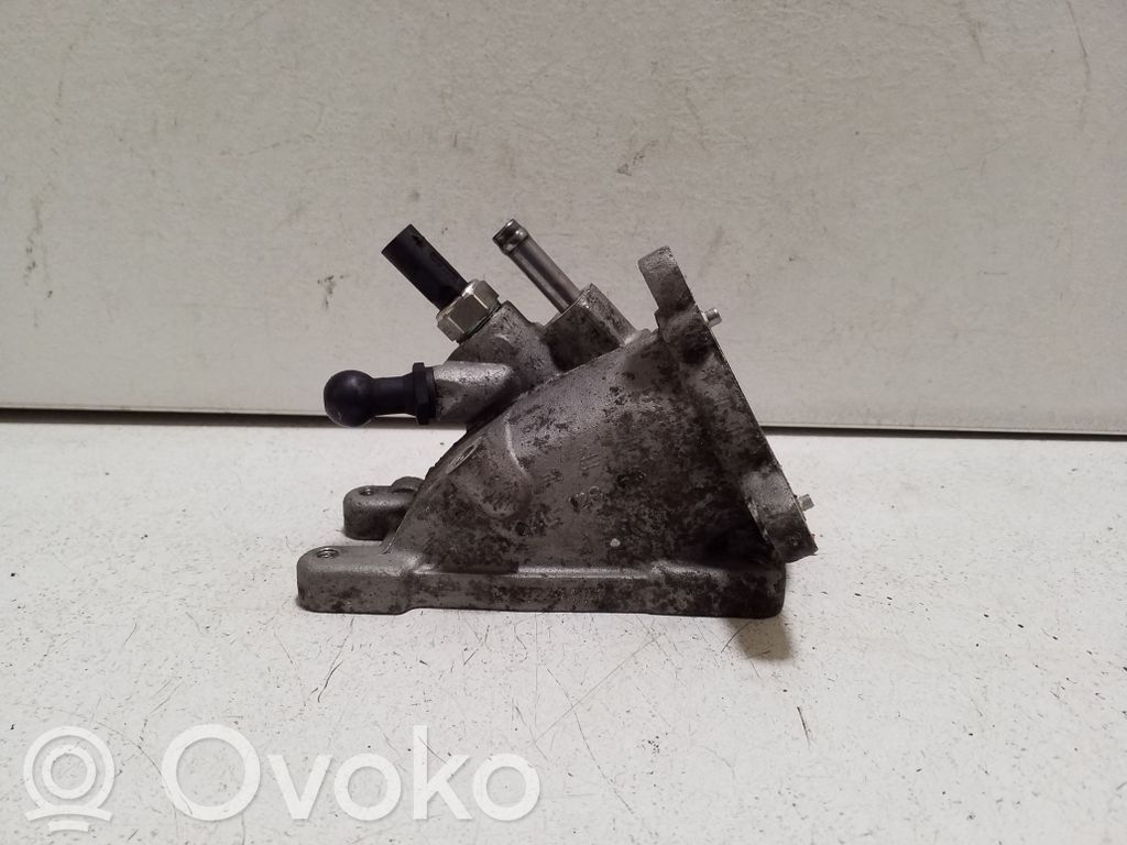 Volkswagen PASSAT B8 Furtun/conductă intercooler 