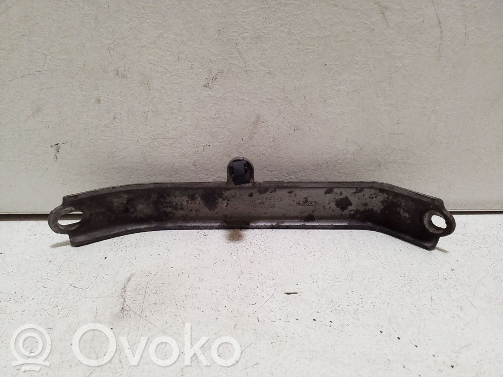 Volkswagen PASSAT B8 Altra parte del vano motore 