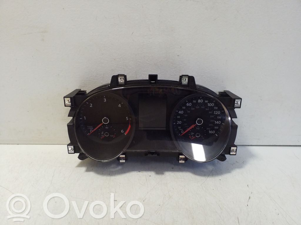 Volkswagen PASSAT B8 Speedometer (instrument cluster) 