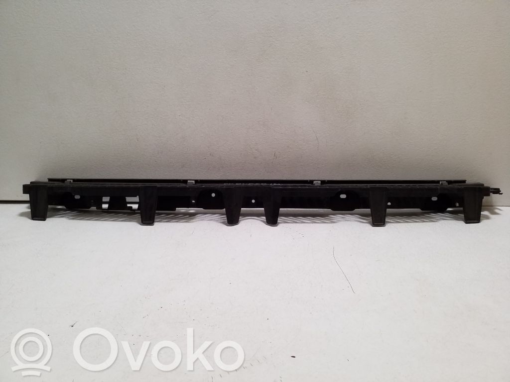 Volkswagen PASSAT B8 Suport montare bară spate 
