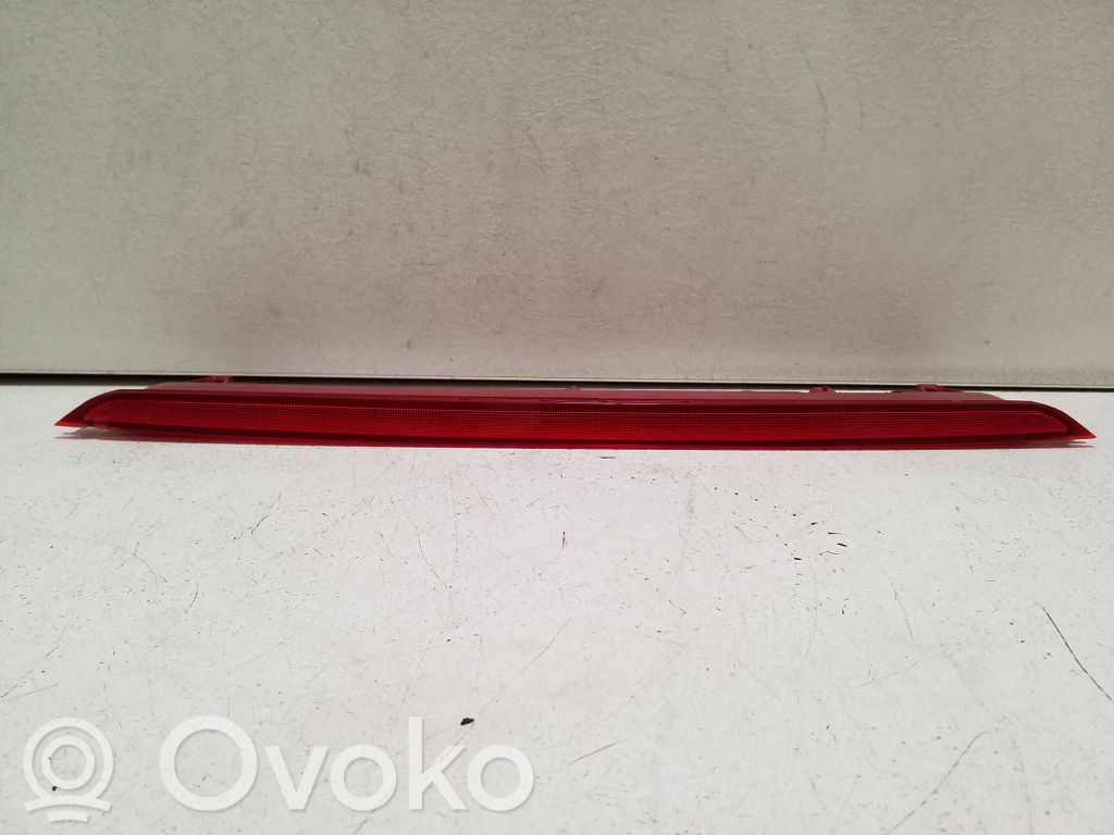 Volkswagen Golf VIII Luce d’arresto centrale/supplementare 