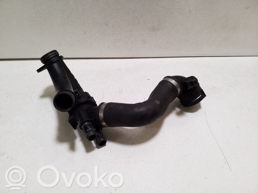 Land Rover Discovery Sport Caurulīte (-es) / šļūtene (-es) 