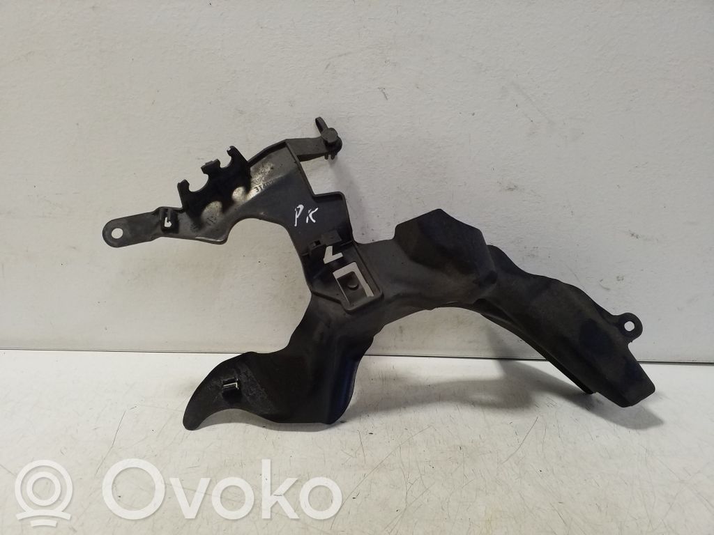 Front splash guards bracket   31407737