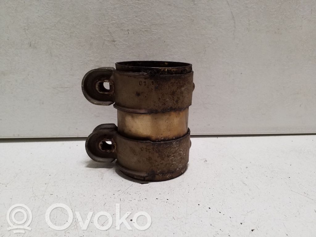 Audi TT TTS Mk2 Zacisk obejmy rury tłumika 
