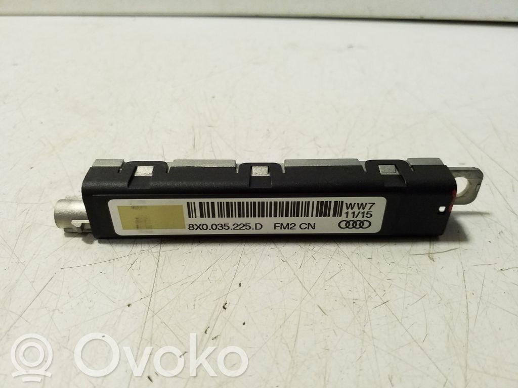 Antenos stiprintuvas   8X0035225D