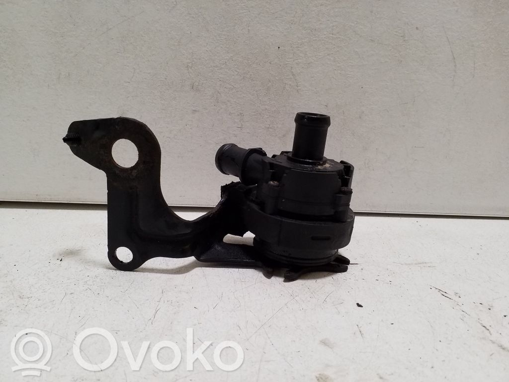 Pompa cyrkulacji / obiegu wody   0392023209,5C0965567,6C0121093C