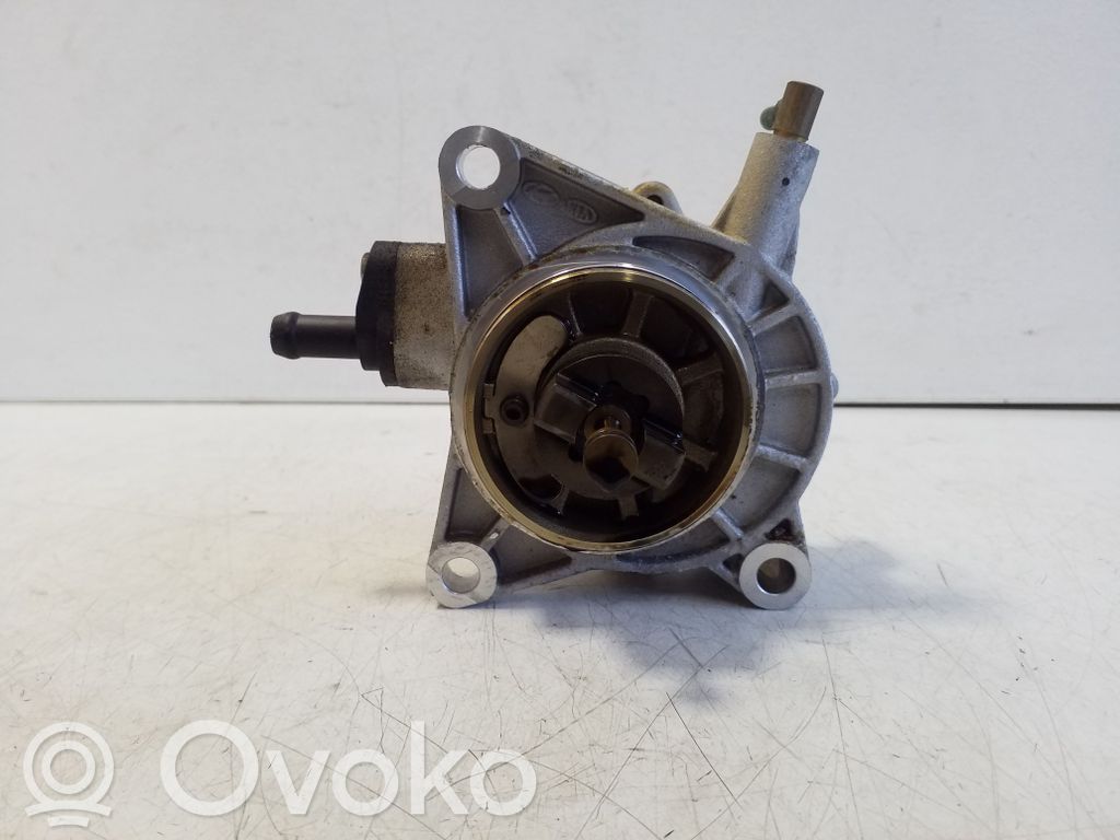 KIA Stonic Alipainepumppu 