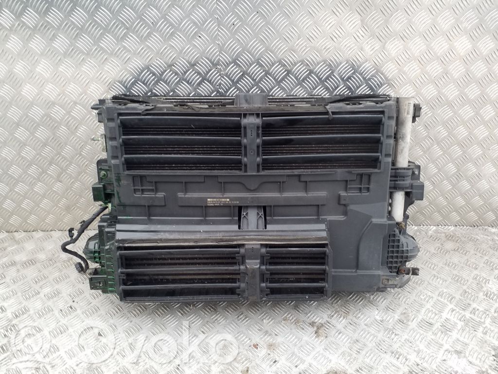 Kit Radiateur   EM2B8475DF,DG9H19710AE,GG9T8C290LA,DG938005BD,E1G36K775JA,E1G38C607AA