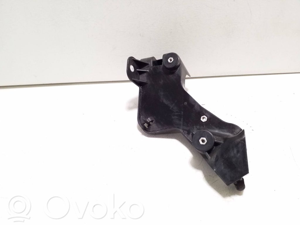 BMW i4 Other engine bay part 