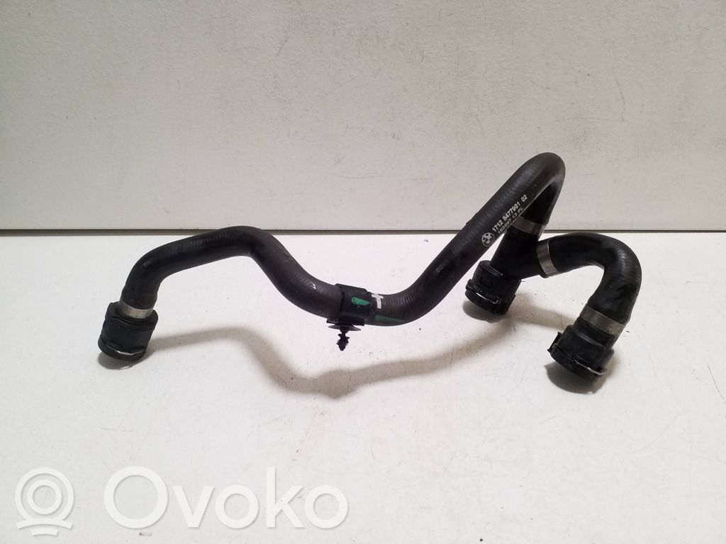 BMW i4 Engine coolant pipe/hose 