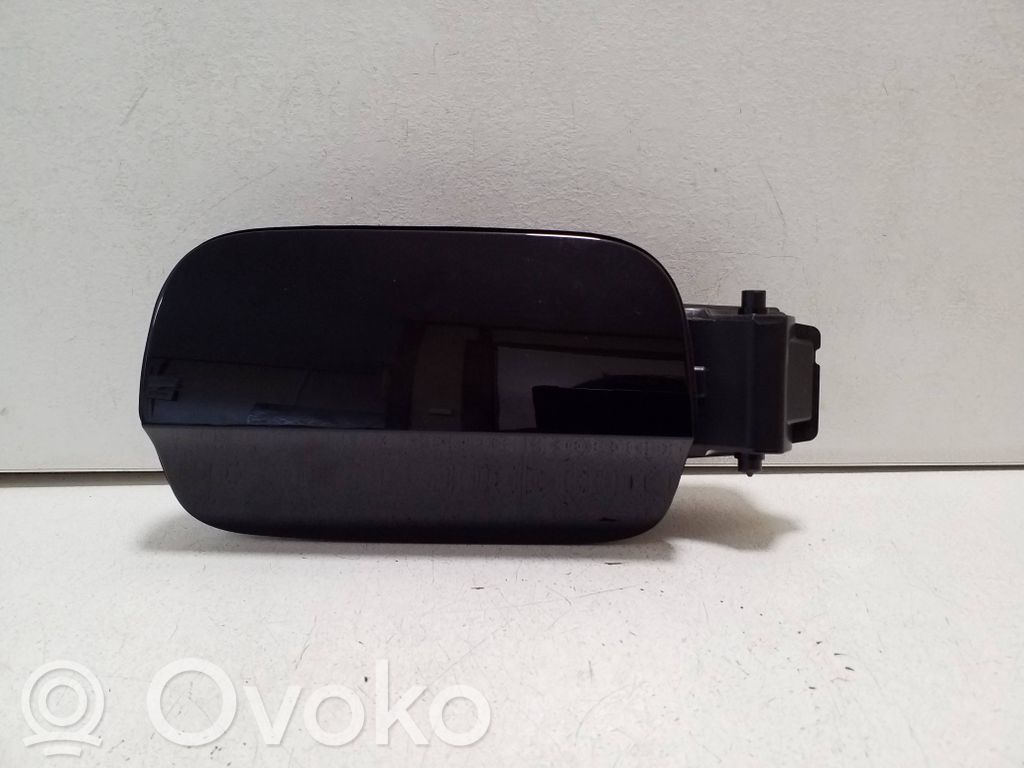 Klapka wlewu paliwa   8W8809906