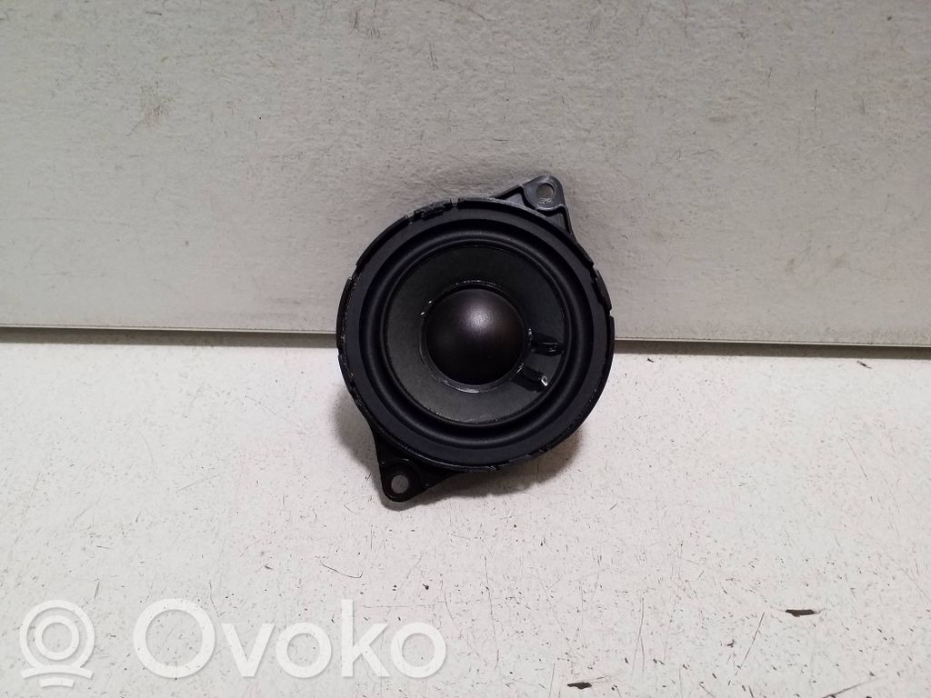Audi A5 Parcel shelf speaker 