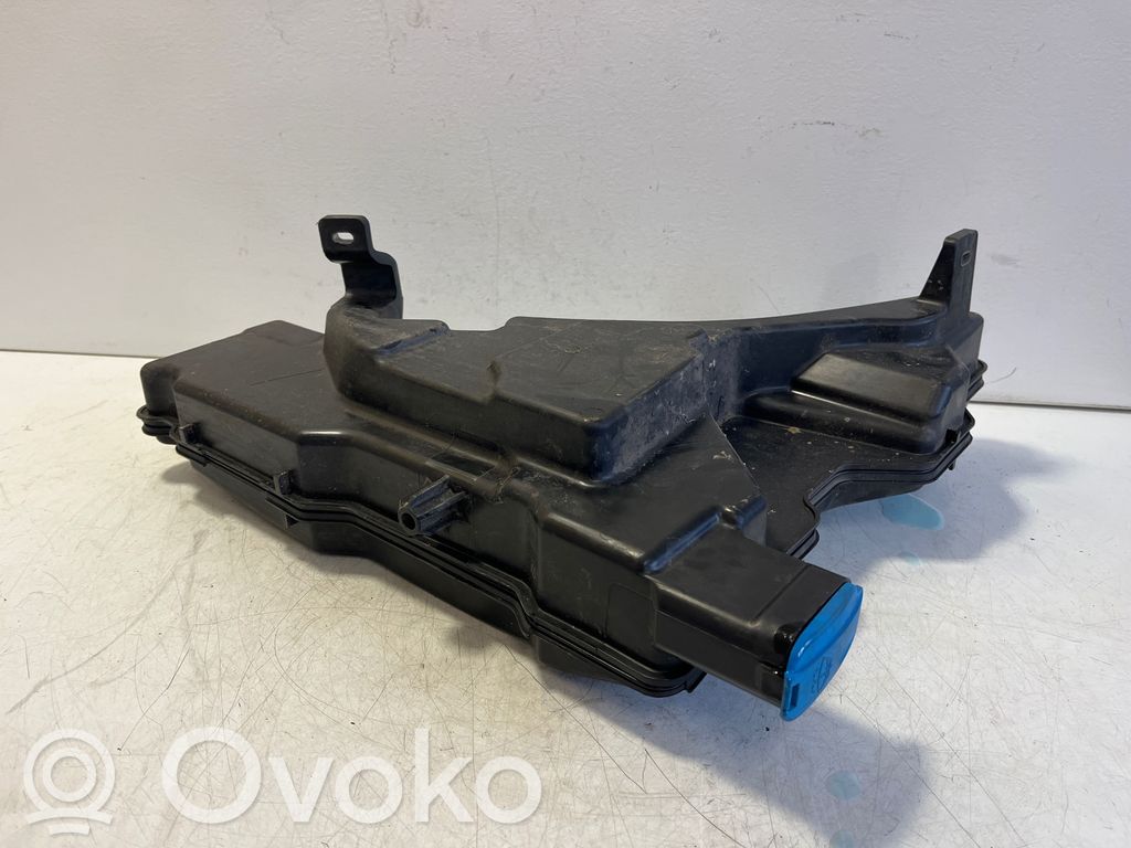 Audi A5 Wischwasserbehälter 