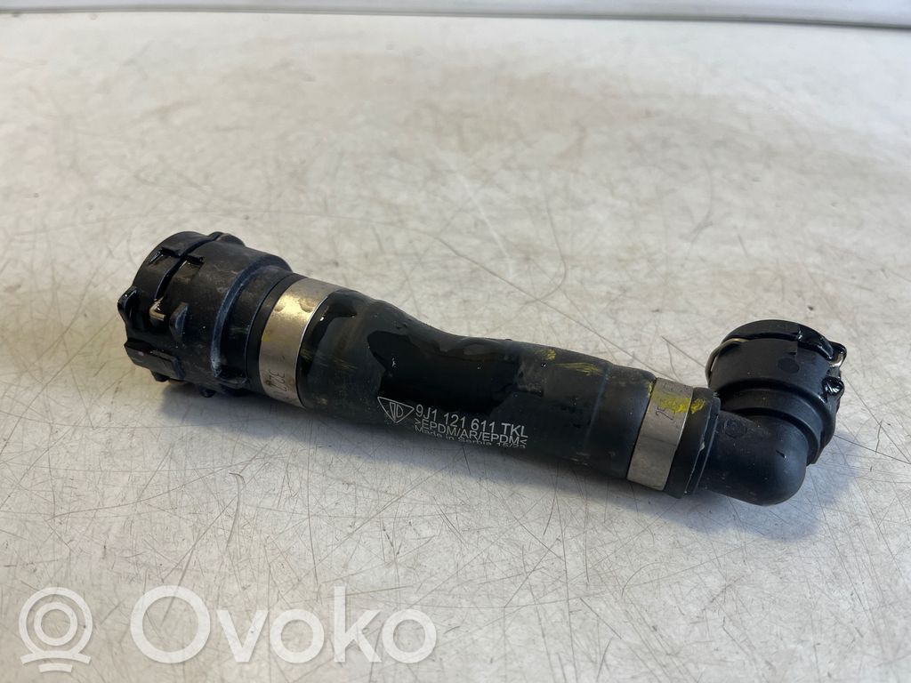 Porsche Taycan 9J1 Engine coolant pipe/hose 
