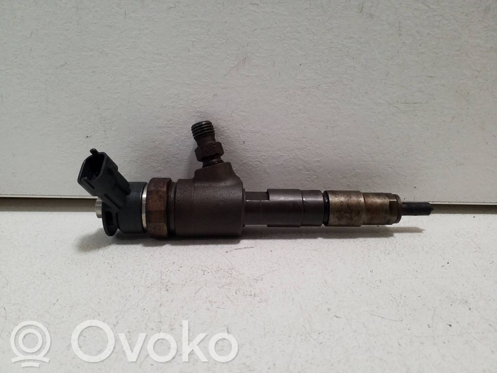 Inyector de combustible   0445110566,027766