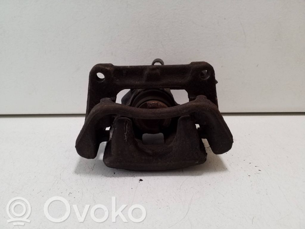 Peugeot Expert Задний суппорт 