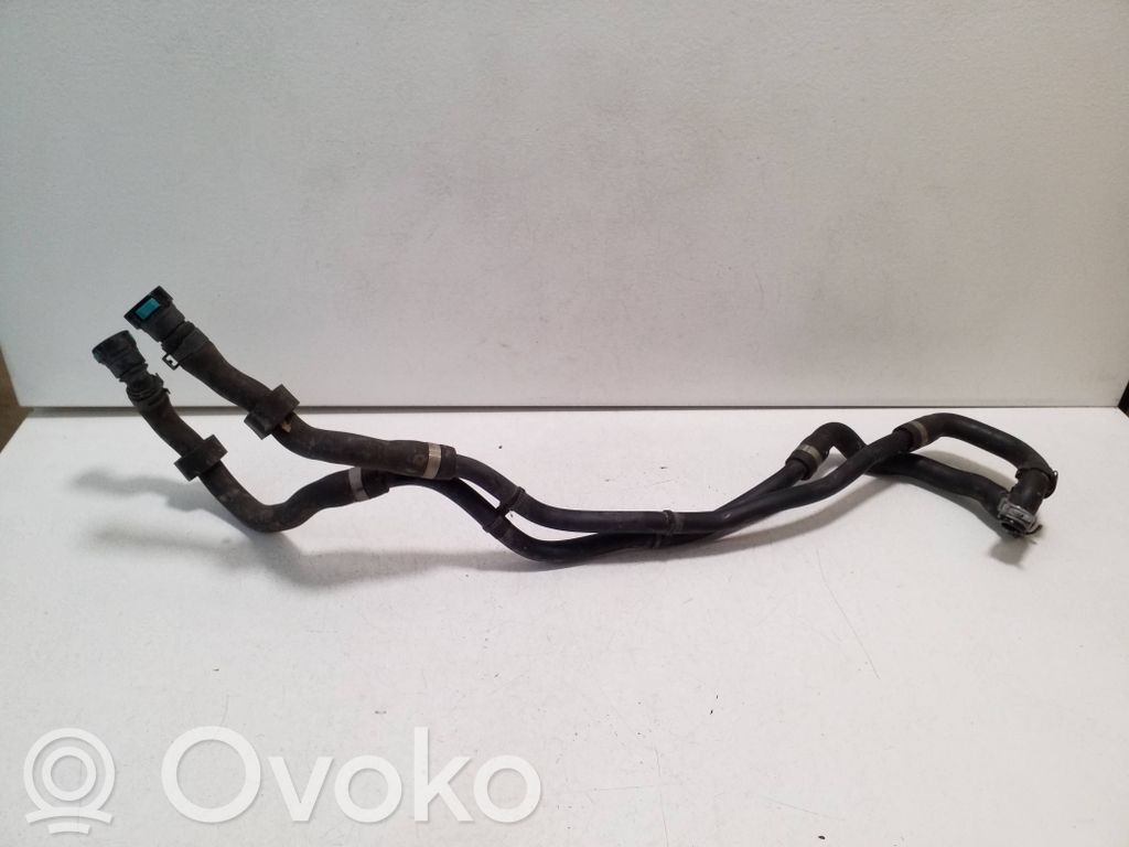 Polestar 2 Conductă/furtun lichid de răcire motor 