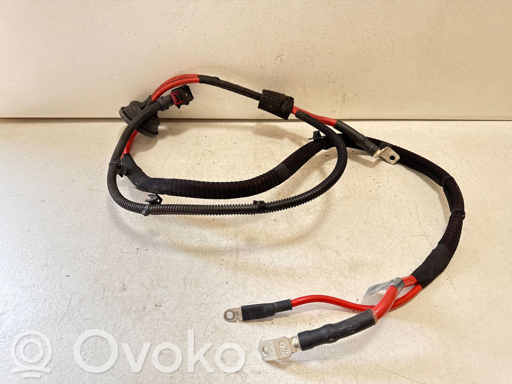 Audi Q7 4M Cable positivo (batería) 