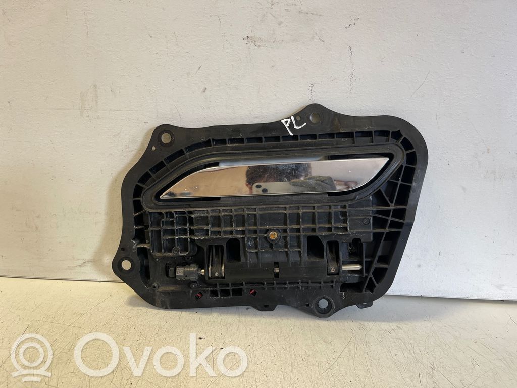 Tesla Model S Manecilla externa puerta delantera 
