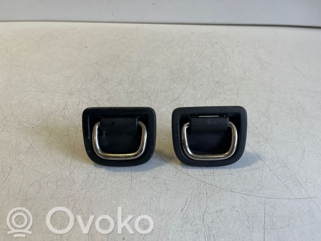 Volkswagen T-Roc Fissaggio gancio/anello 