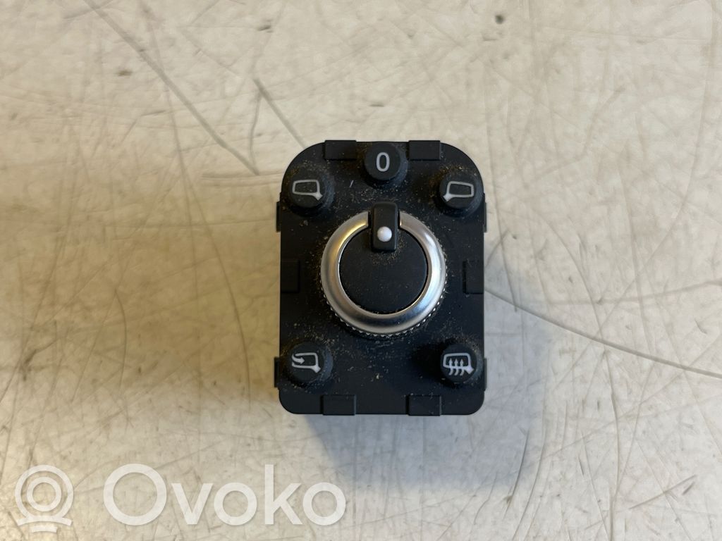 Audi Q2 - Interruptor del espejo lateral 