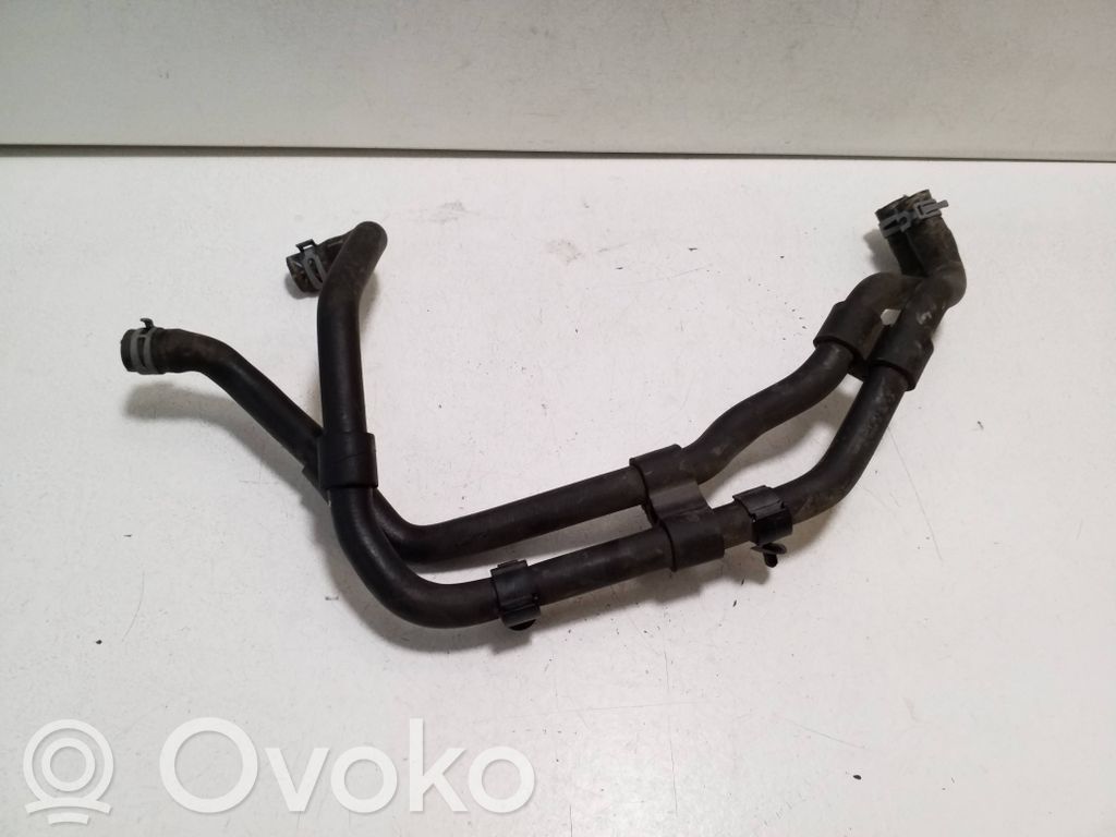Cupra Born Tubo flessibile del liquido di raffreddamento del motore