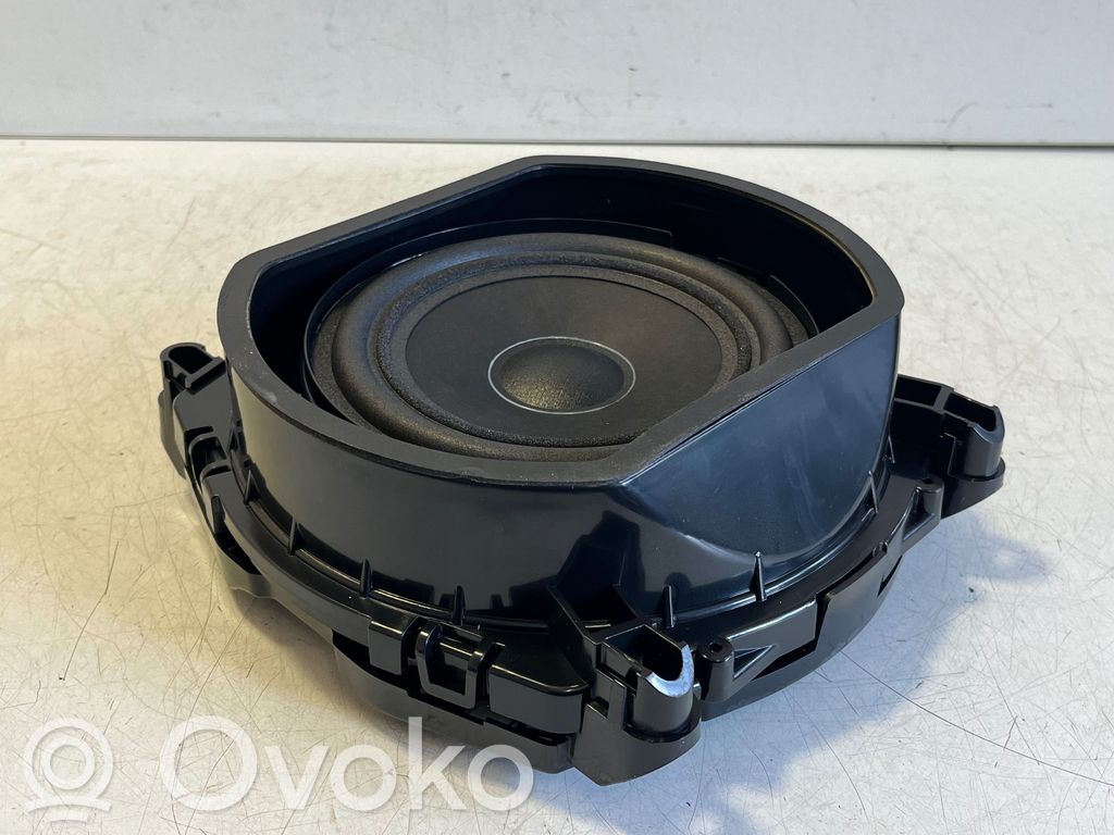 BMW X3 F25 Subwoofer altoparlante