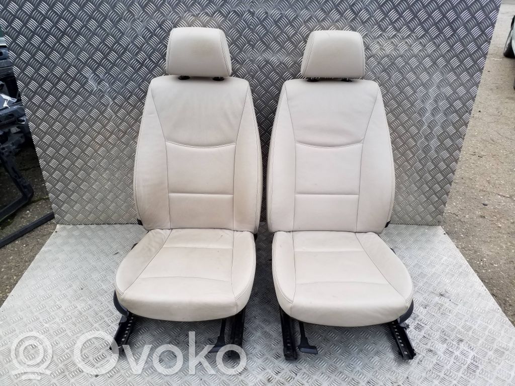 Interior set