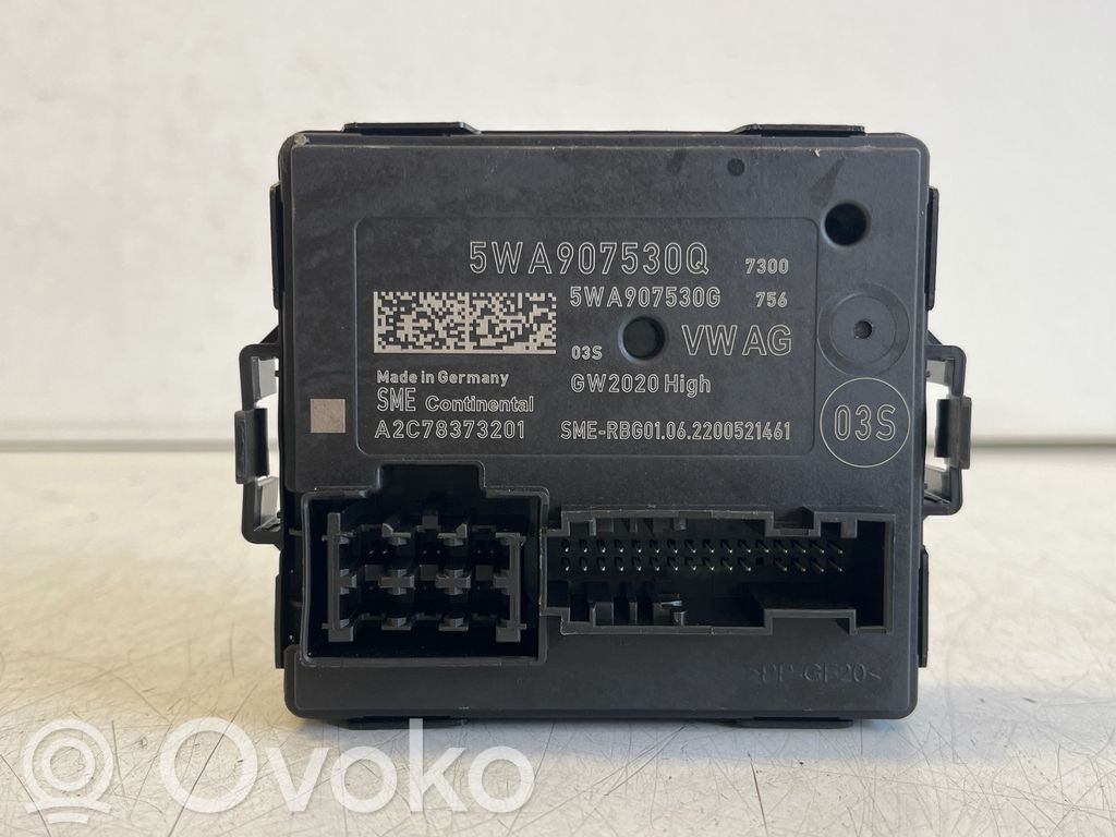 Väylän ohjainlaite   5WA907530Q