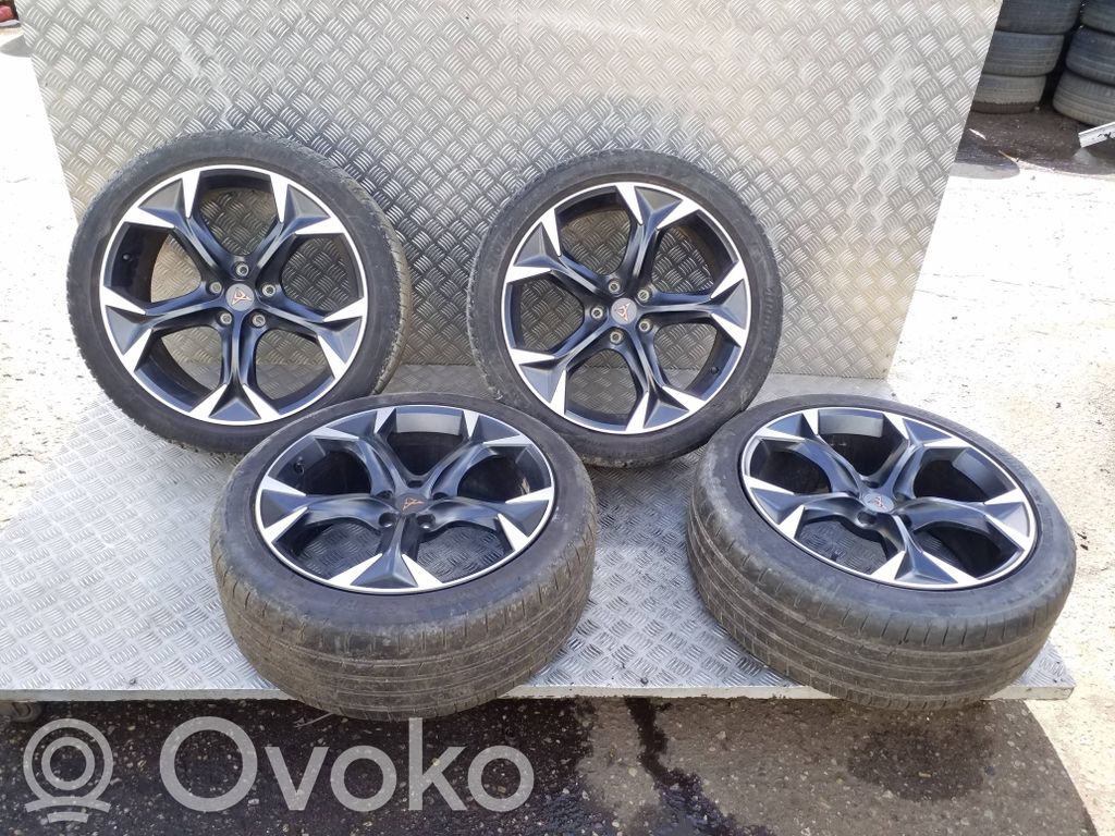 Cupra Formentor Cerchione in lega R19 