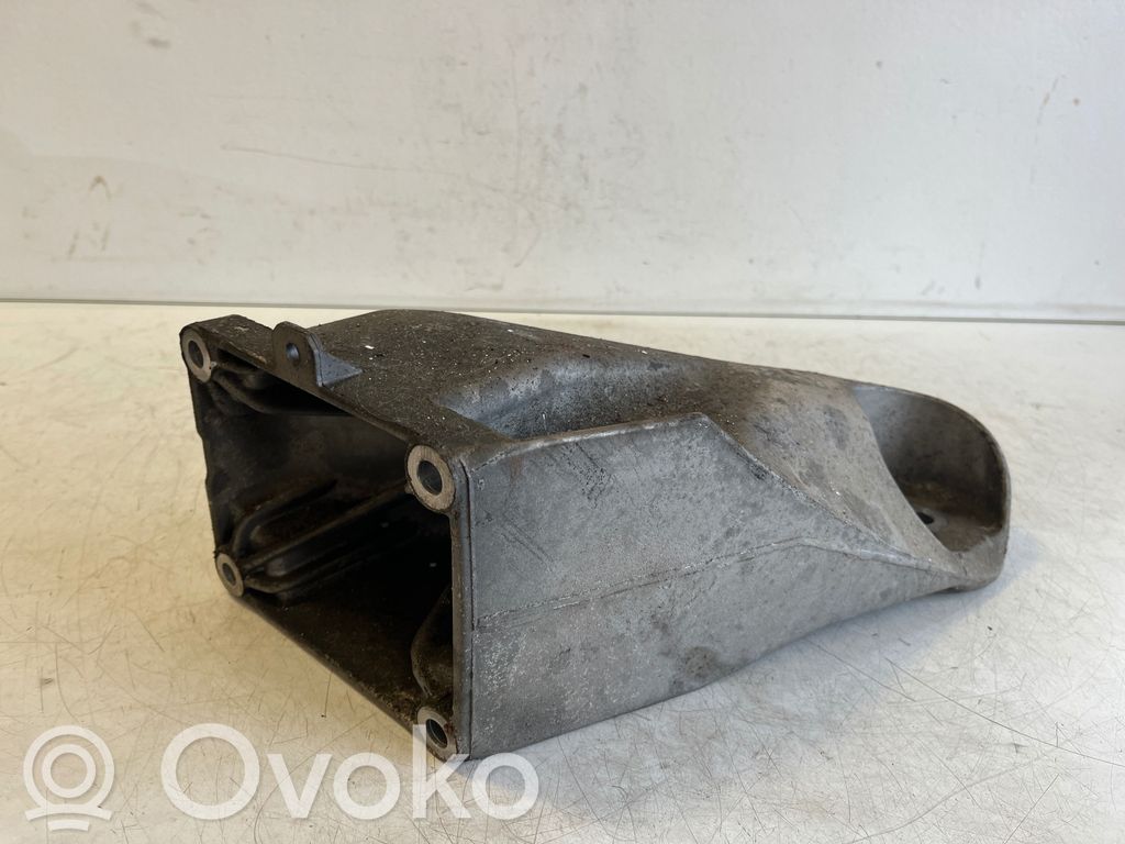 Porsche Cayenne (92A) Soporte de montaje del motor (Usadas)