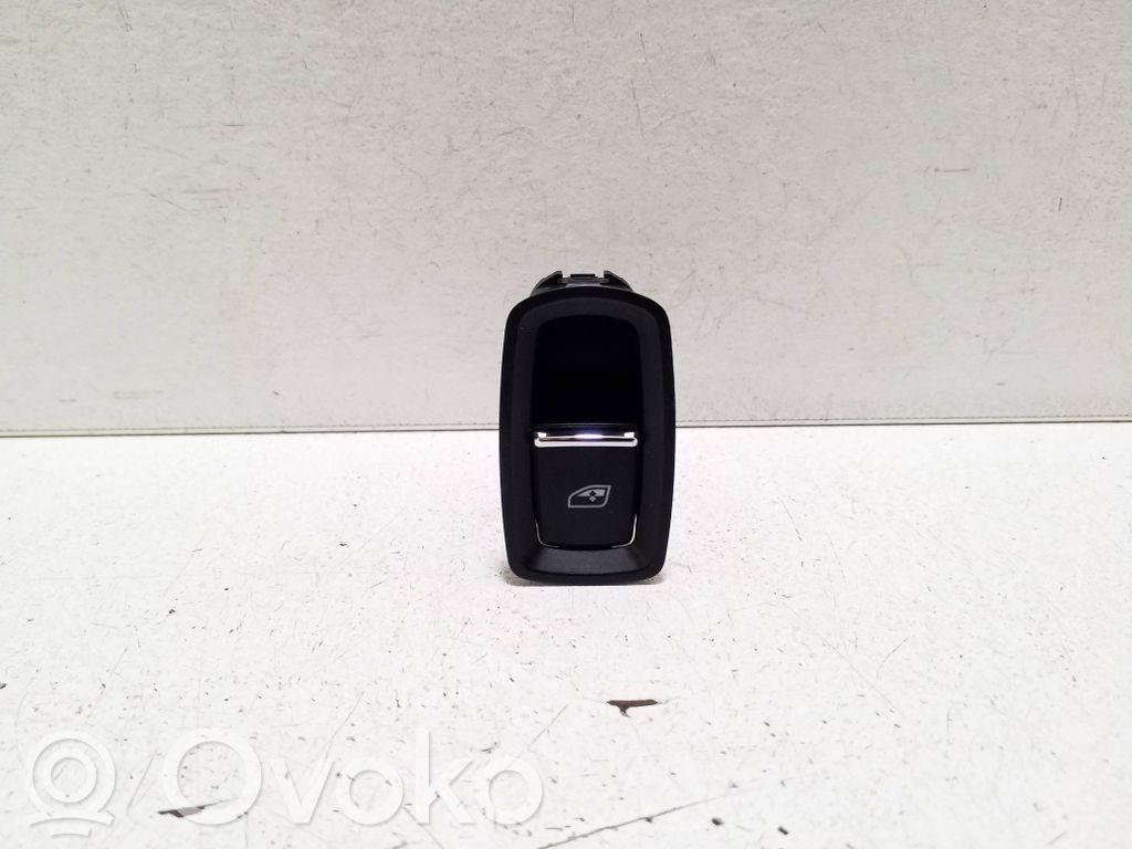 Porsche Macan (95B) Electric window control switch 