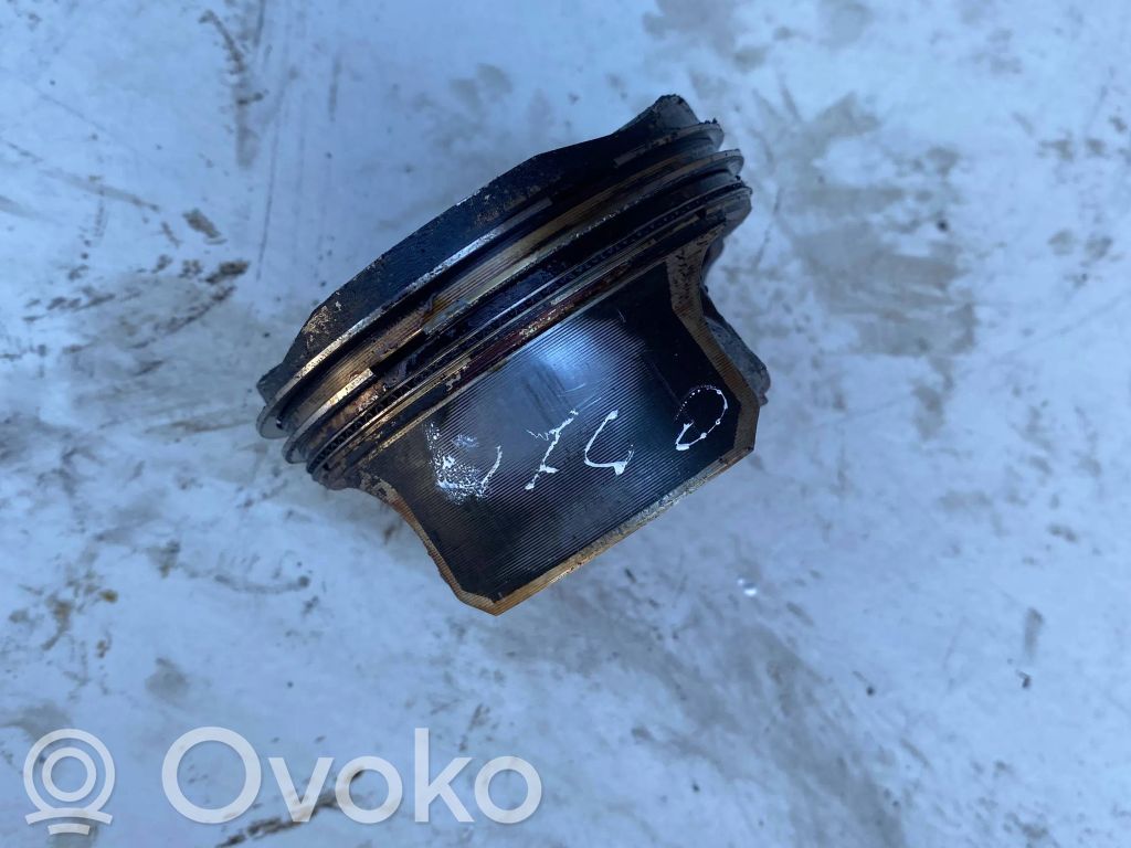 Piston   084201