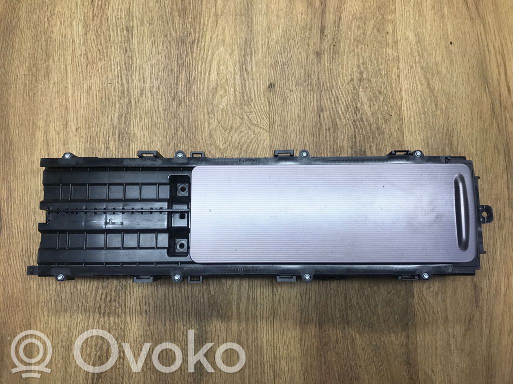 Land Rover Range Rover Sport L494 Przedni uchwyt na kubek tunelu środkowego 